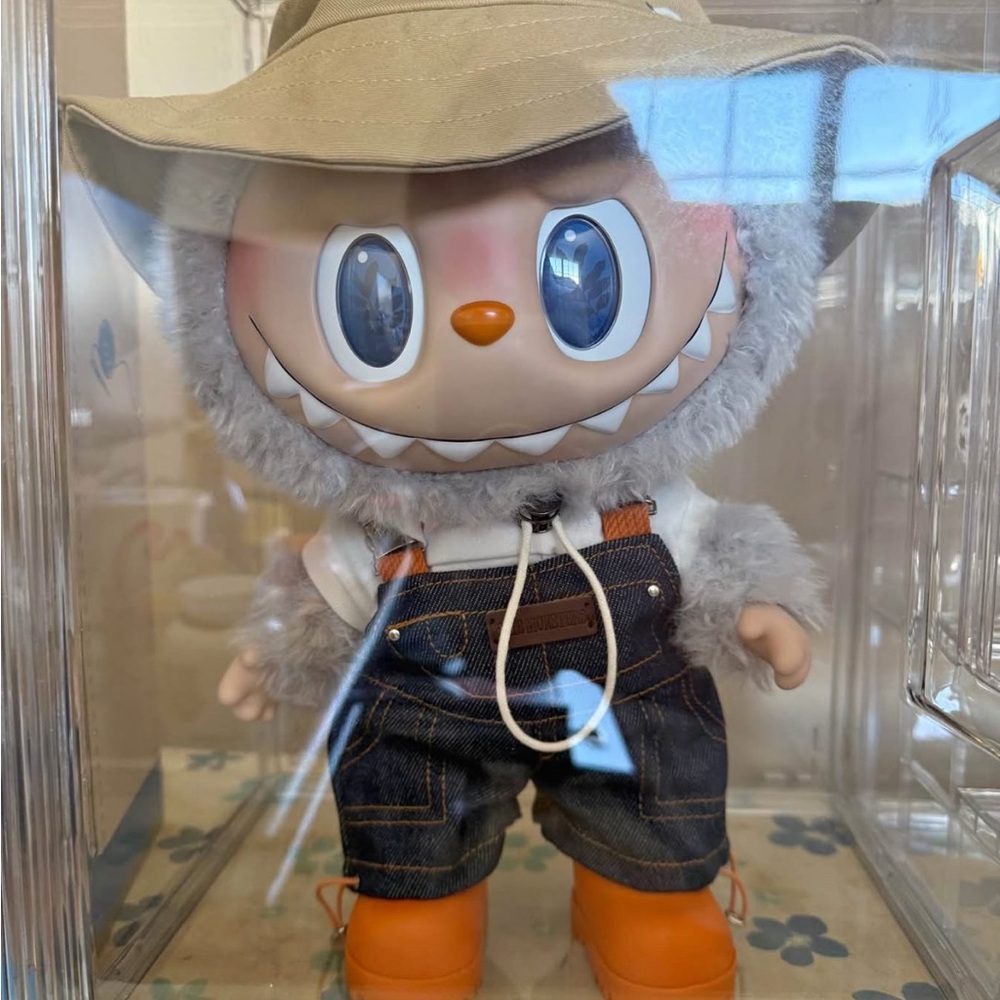 LABUBU